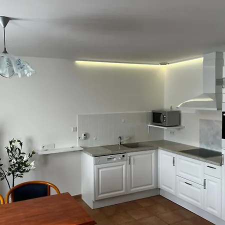 Apartment Maison Hyacinthe Of Tournesol Geniet In Luxe Castelnaud La Chapelle